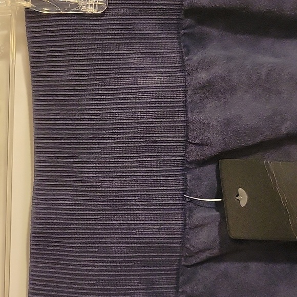 339 Yelete Womens Leggings - Picture 3 of 7